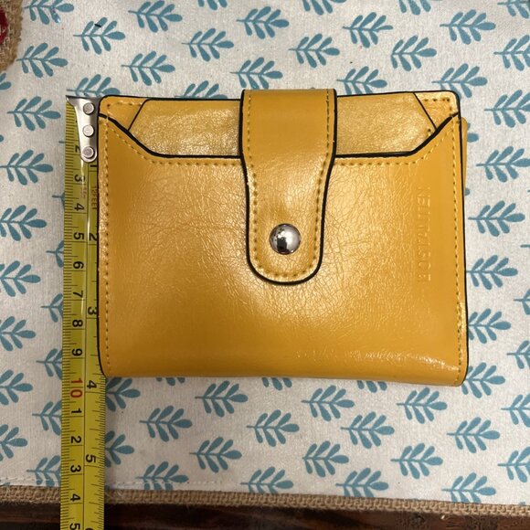 NWOT Bostanten Gold/Yellow Camel Leather Bifold Wallet with Zipper Coin Pocket - Picture 7 of 7